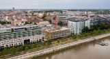 This real estate development completes the Danube-side line of buildings on Lechner Ödön Avenue